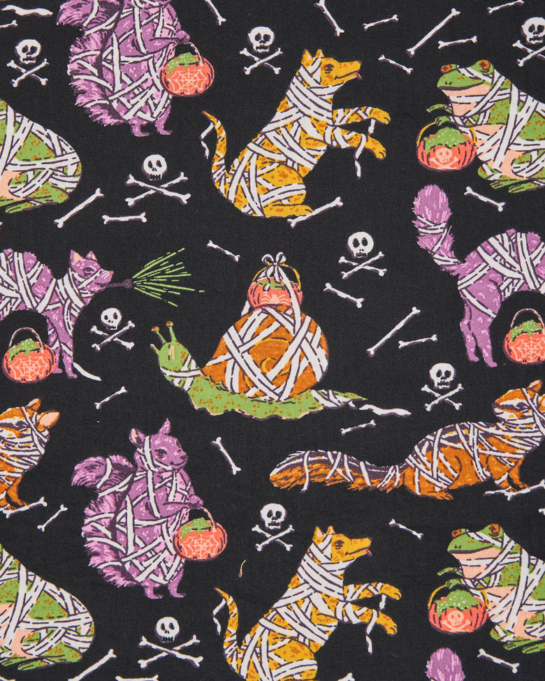 Monster Mash - Go To Tote -  Haunted House - Printfresh