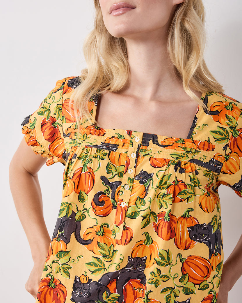 Pumpkin Prowl - Pintuck Cropped Set - Salted Caramel