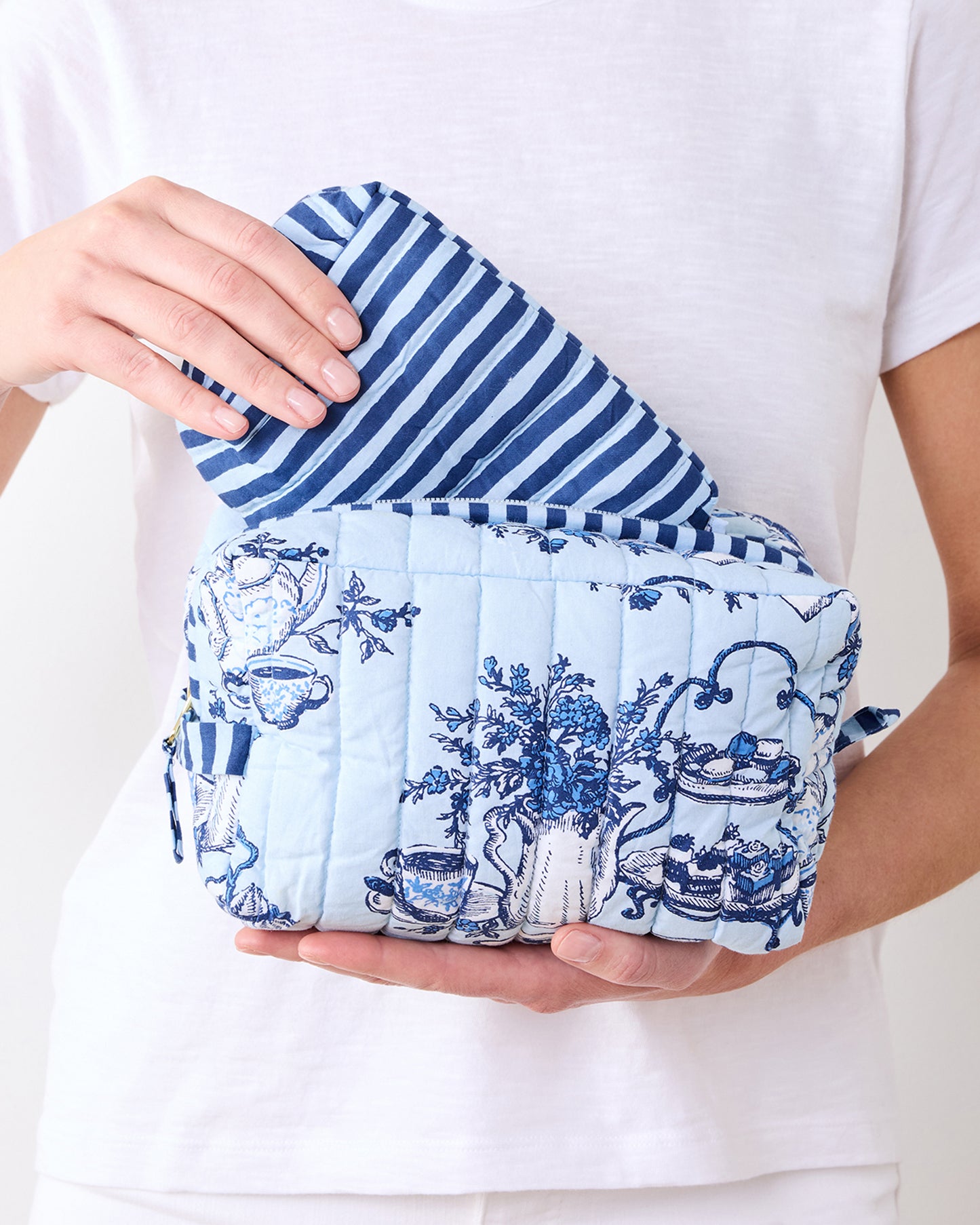 High Tea Toile - Three’s Best Pouch Set - Notting Hill Blue - Printfresh