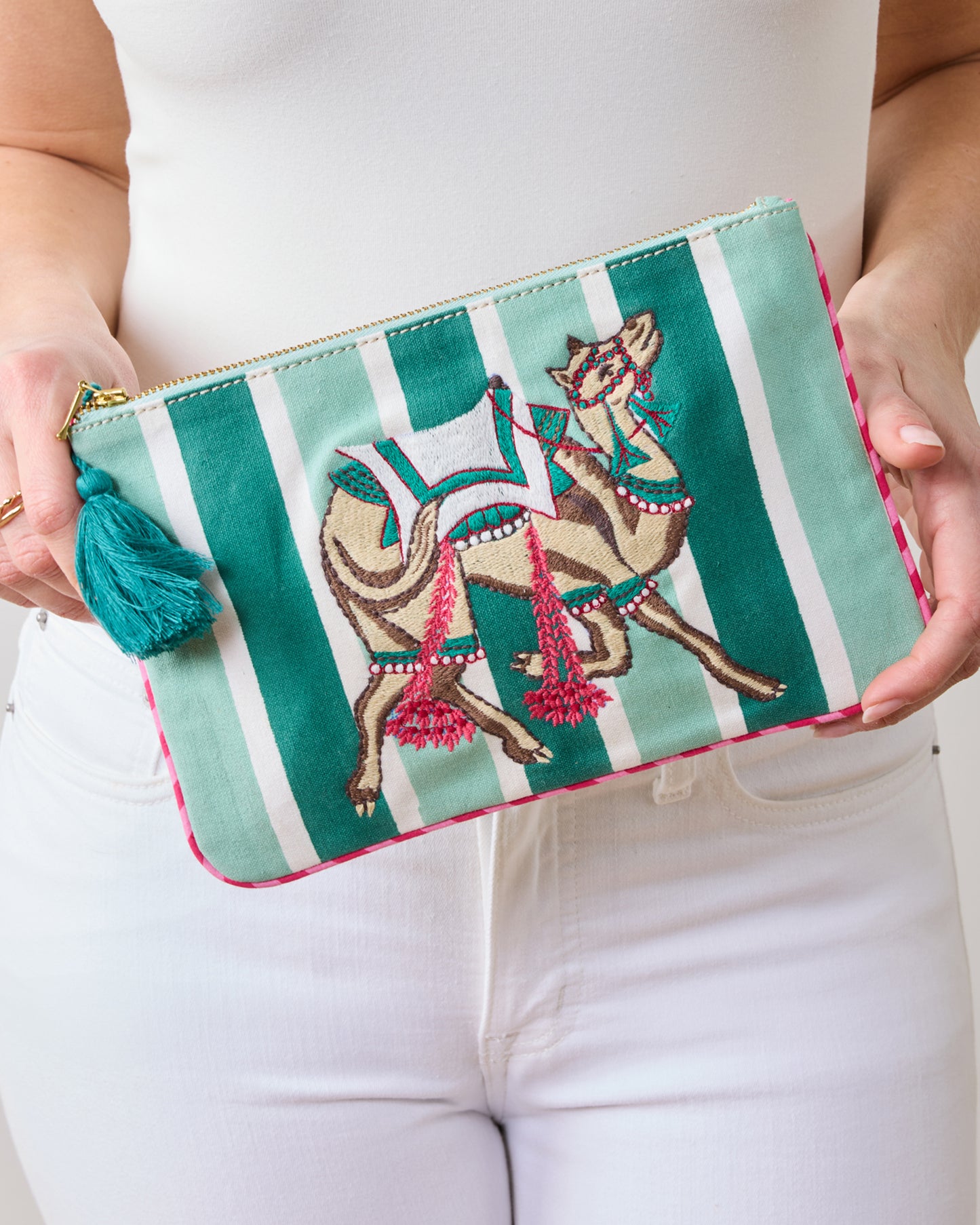 Camel's Courtyard - Embroidered Pouch - Avocado - Printfresh